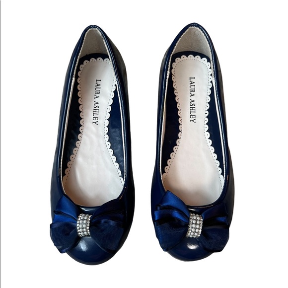 Laura Ashley Shoes Laura Ashley Girls Ballet Flats Dress Shoes Size